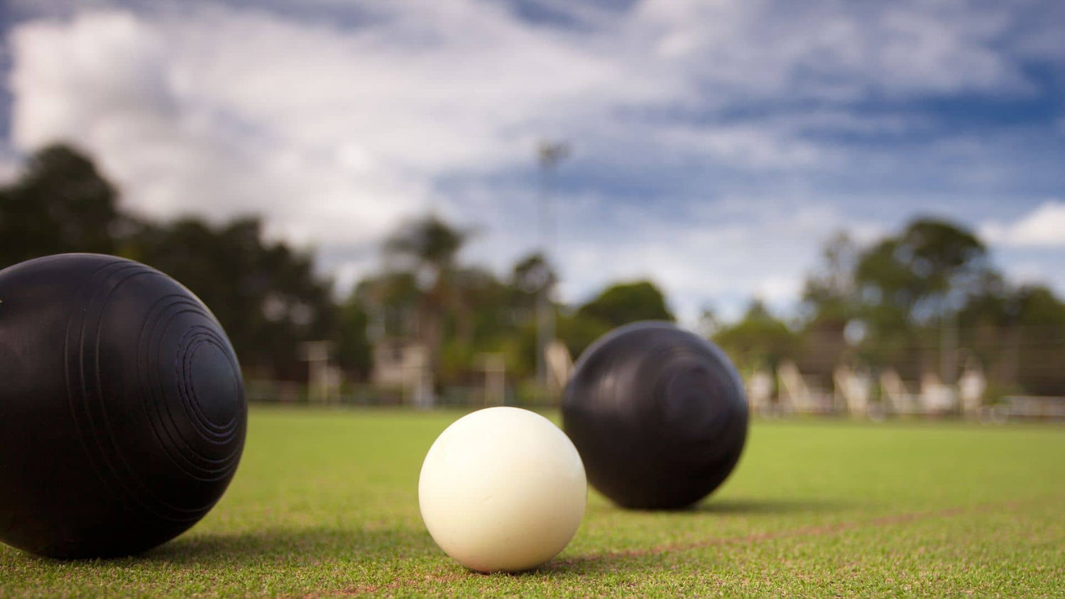 Classic Sculptured Trophies - Lawn Bowls