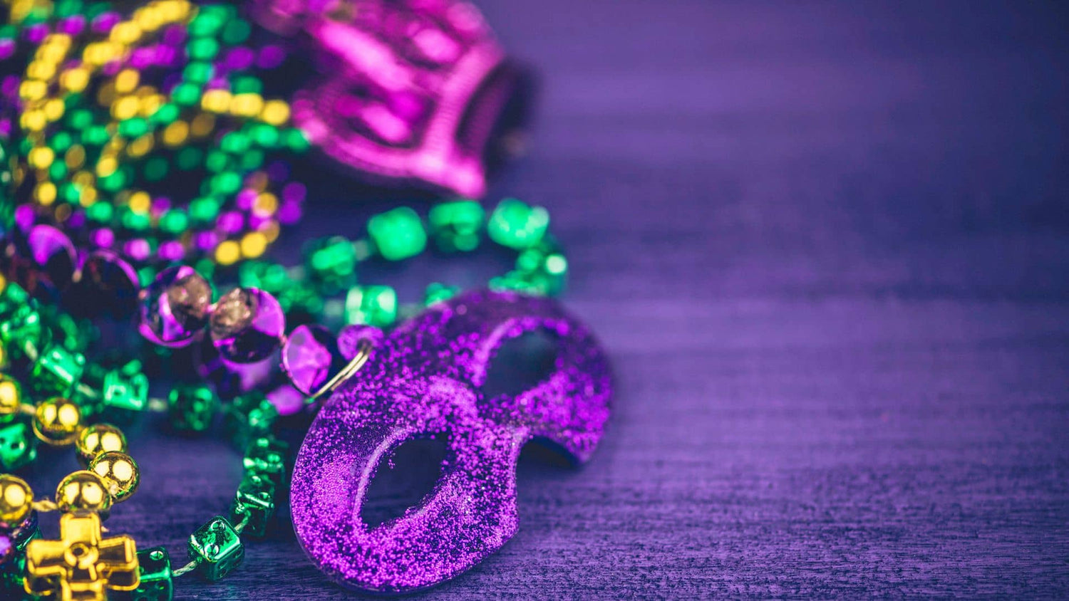 Classic Sculptured Trophies - Novelty